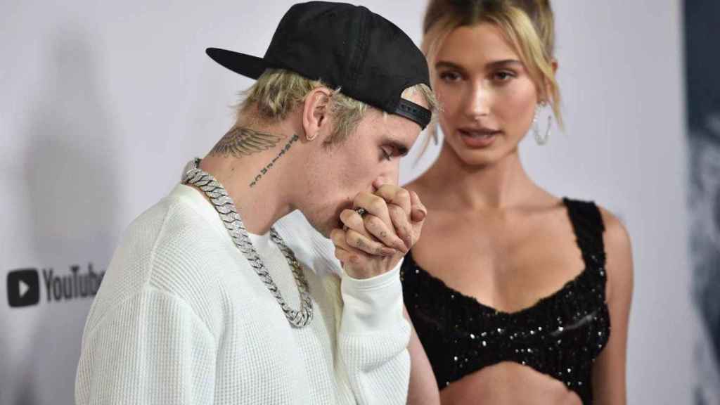 Justin y Hailey Bieber / EP