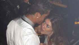 Cristiano Ronaldo tontea en una fiesta con Mayorga
