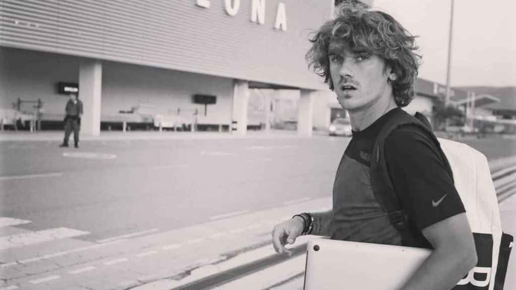 Griezmann aeropuerto Pamplona