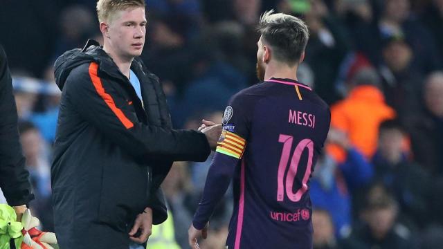 Messi se saluda con De Bruyne tras un encuentro | REDES
