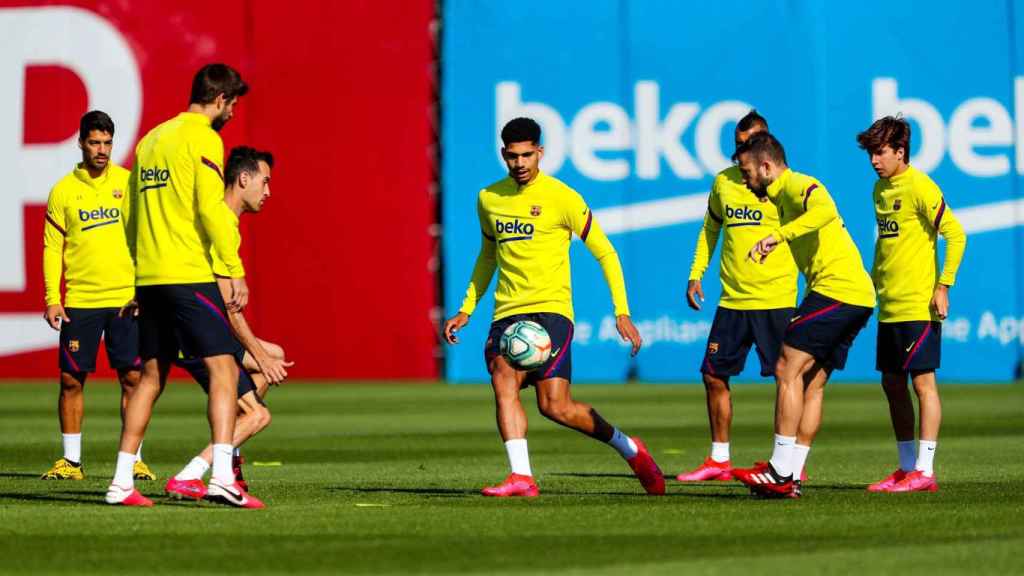 Rondo del Barça en un entrenamiento / FCB