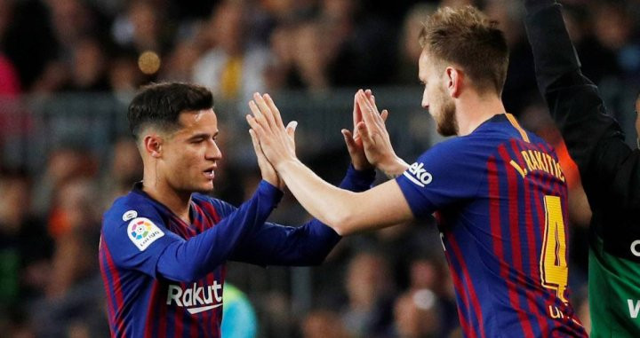 Coutinho y Rakitic en una imagen de archivo / Redes