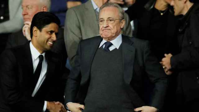 Al-Khelaifi y Florentino Pérez en el palco del Bernabéu / EFE