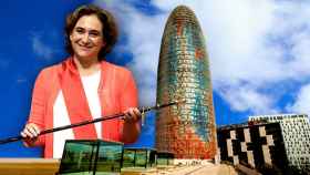 La alcaldesa, Ada Colau, y la emblemática Torre Agbar diseñada por Jean Nouvel / FOTOMONTAJE DE CG