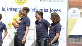 El futbolista Gerard Piqué junto a su hijo Sasha