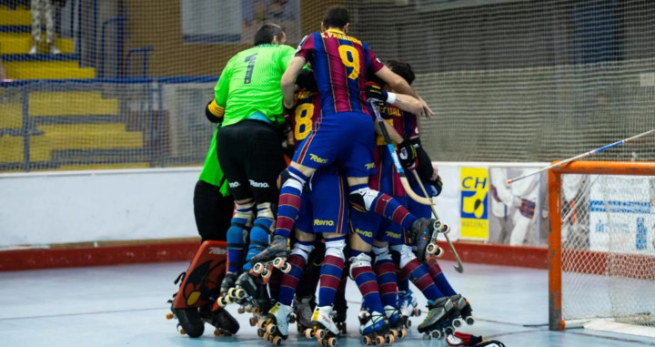 El Barça de hockey celebrando la OK Liga / FC Barcelona