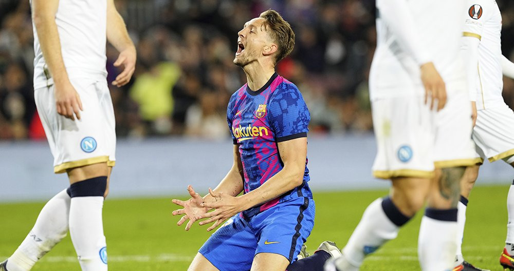 Luuk de Jong, lamentando una ocasión fallada, en el partido entre Barça y Nápoles / EFE