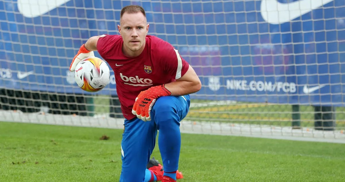 Ter Stegen vuelve a brillar con el Barça / FCB