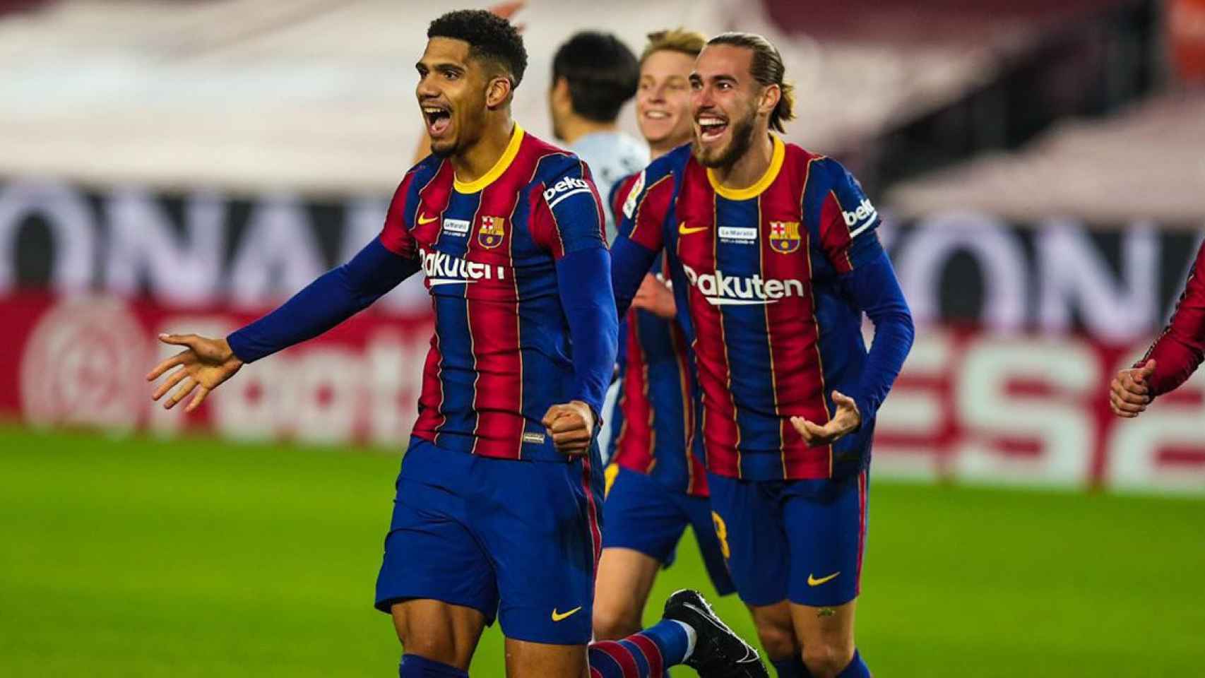 Araújo y Mingueza, pareja de centrales del Barça / FC BARCELONA