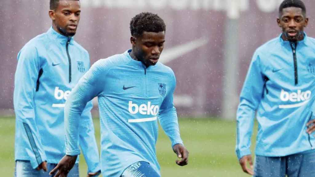 Una foto de Moussa Wagué durante un entrenamiento del Barça  / FCB