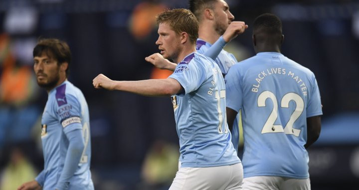 Kevin de Bruyne celebrando el segundo gol del City contra el Arsenal / EFE