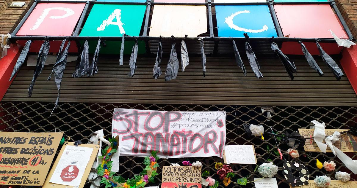 Fachada de la fábrica Germans Climent de Sants, donde un privado quiere abrir un tanatorio / MA