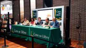 El ex primer ministro francés, Manuel Valls (c), en la presentación del libro 'Anatomía del procés' en Barcelona / CG