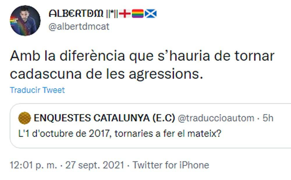 El mosso Albert Donaire, dando a entender que los votantes del 1-O tendrían que haber sido más violentos / @albertdmcat (TWITTER)