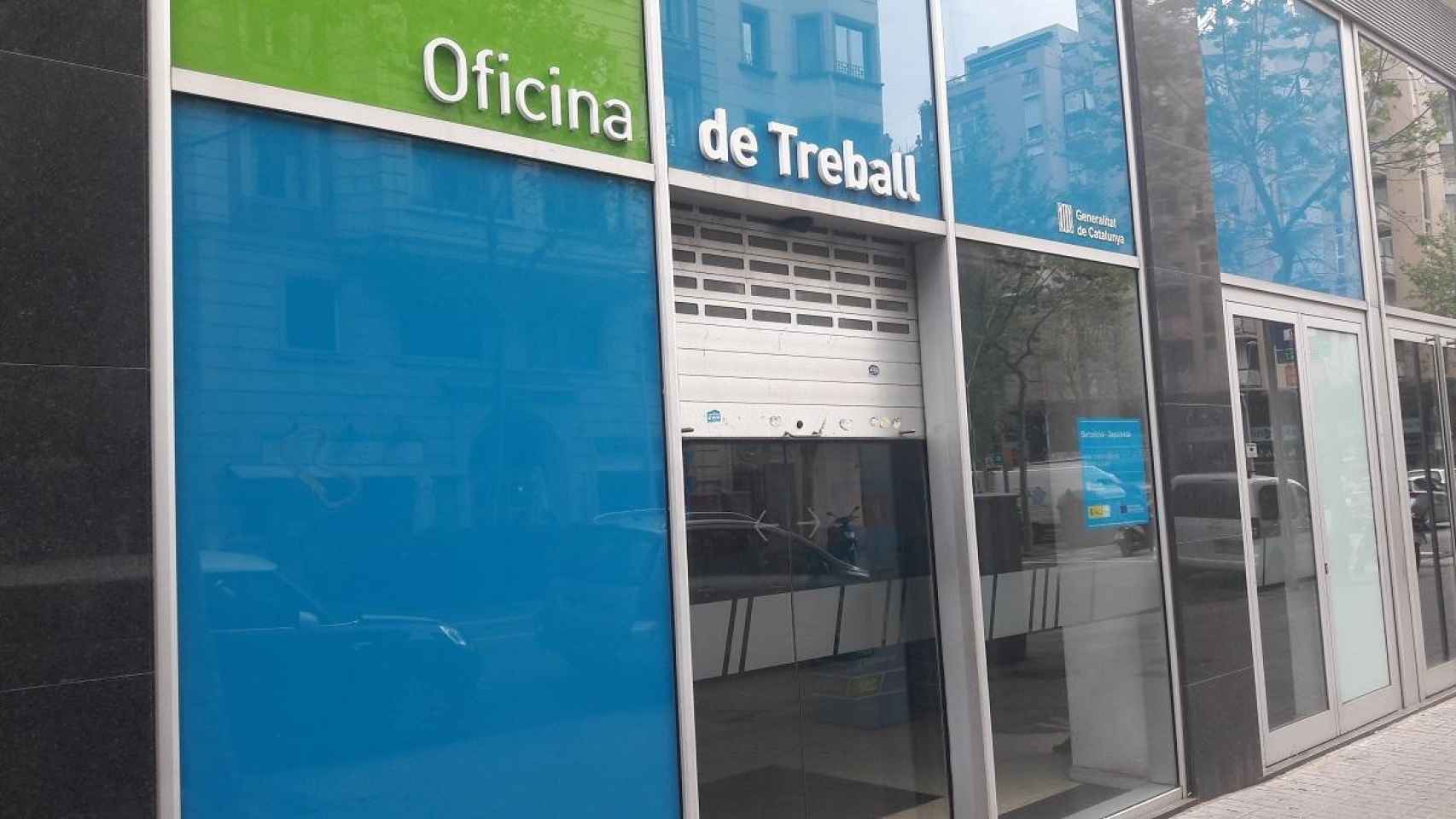 Exterior de una Oficina de Trabajo SOC en Cataluña  / EP