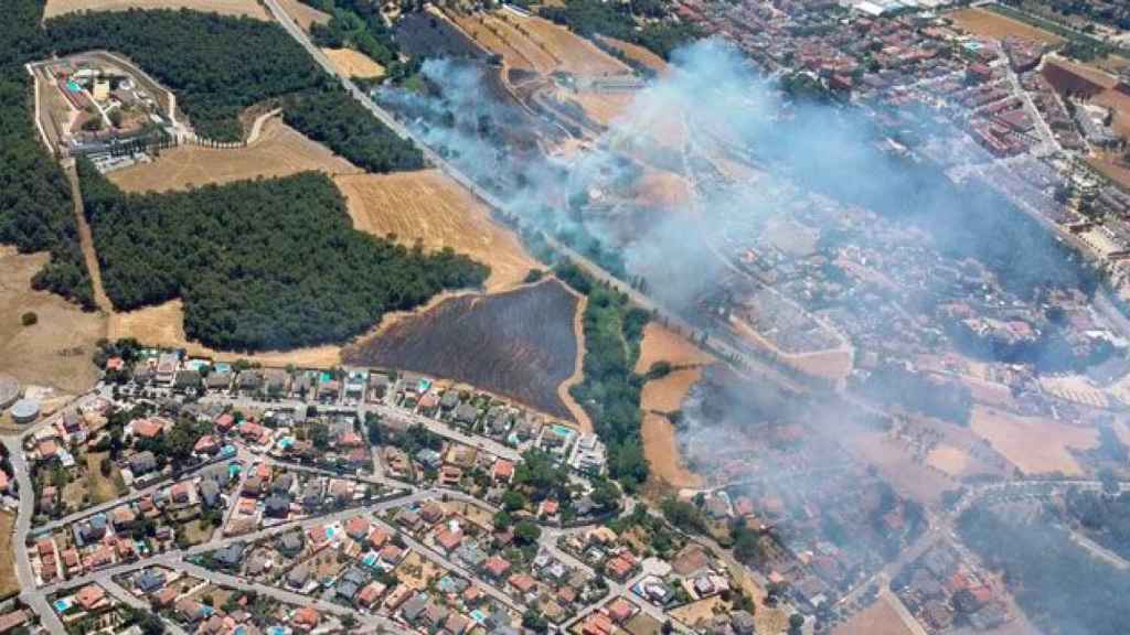 Incendio en Palau Solità i Plegamans / GENCAT