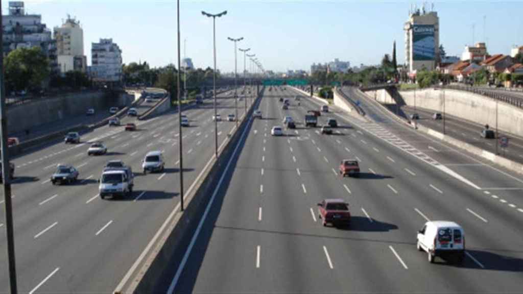 Autopista de Ausol en Buenos Aires-Argentina