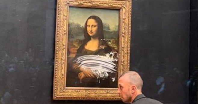 Restos de tarta sobre la Gioconda REDES