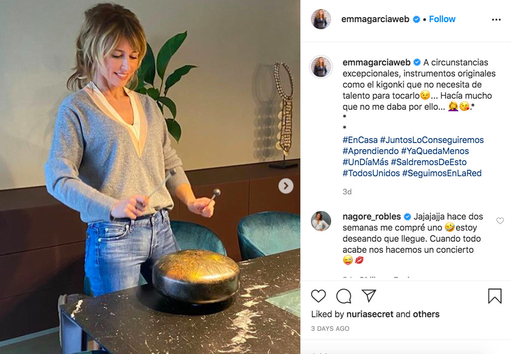 Emma García confunde a sus seguidores tocando el kigonki, un instrumento de percusión / INSTAGRAM