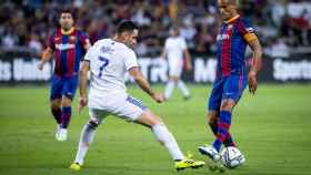 Rivaldo, uno de las leyendas del Barça, contra el Real Madrid, en Tel Aviv / FCB