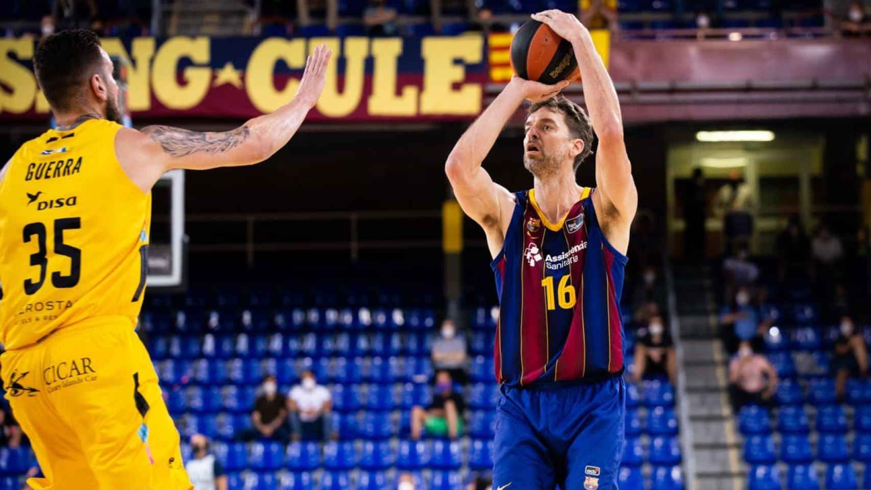 Pau Gasol contra el Tenerife / FC Barcelona