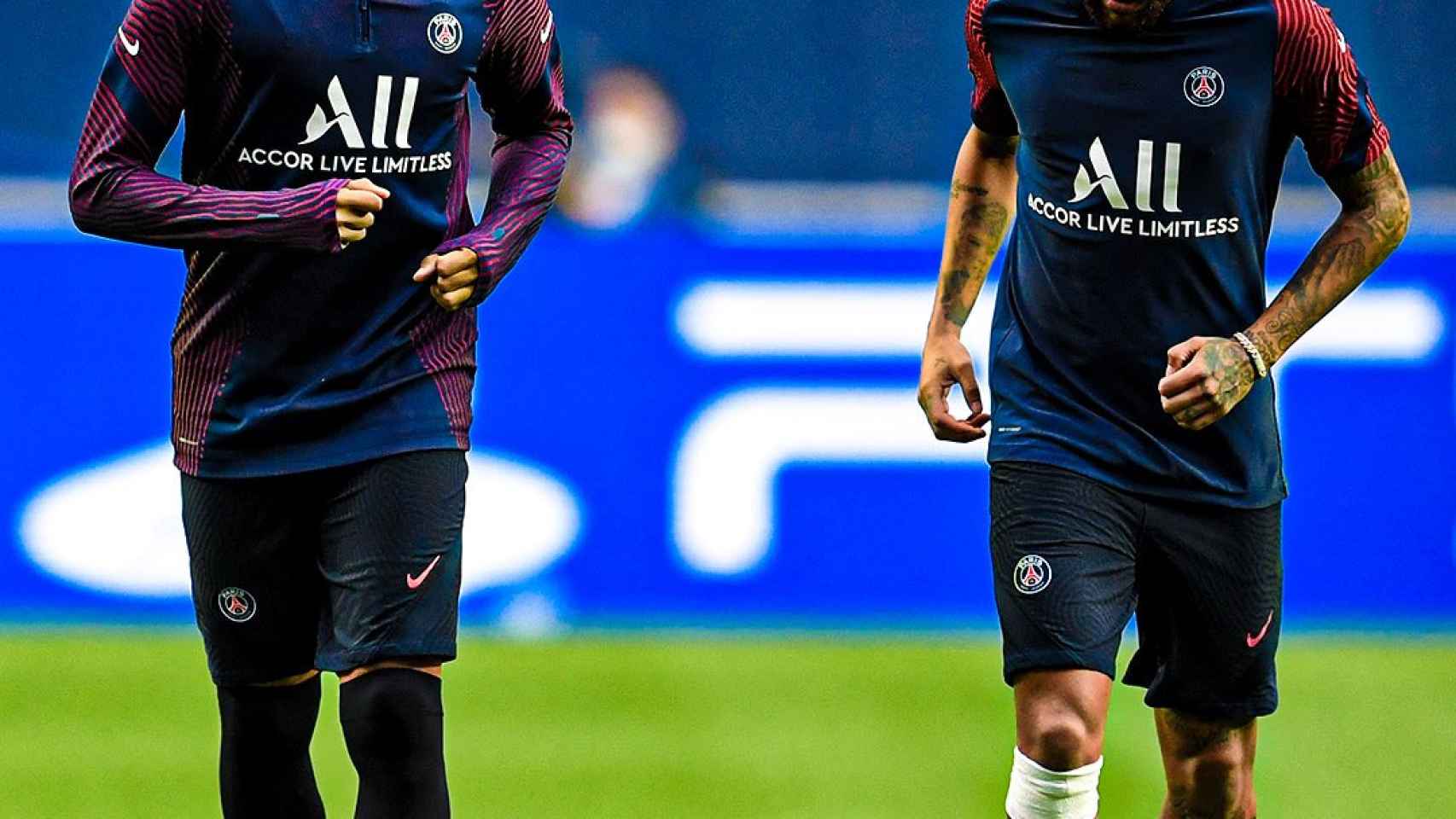 Mbappé y Neymar entrenando antes del partido contra el Atalanta / Redes