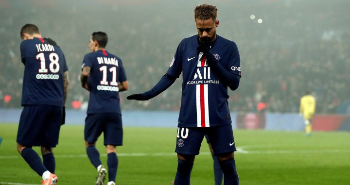 Neymar celebra su gol con el PSG ante el Nantes / EFE