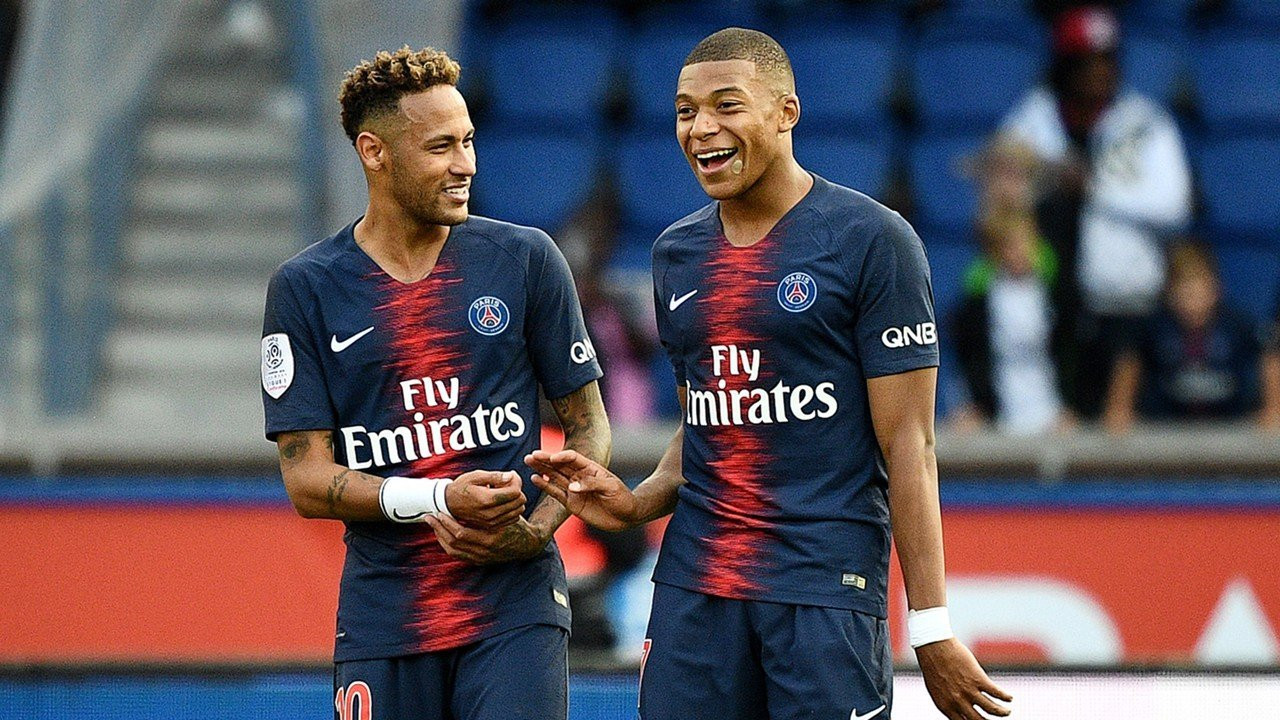 Neymar y Mbappé en un partido del PSG, la pasada temporada / EFE