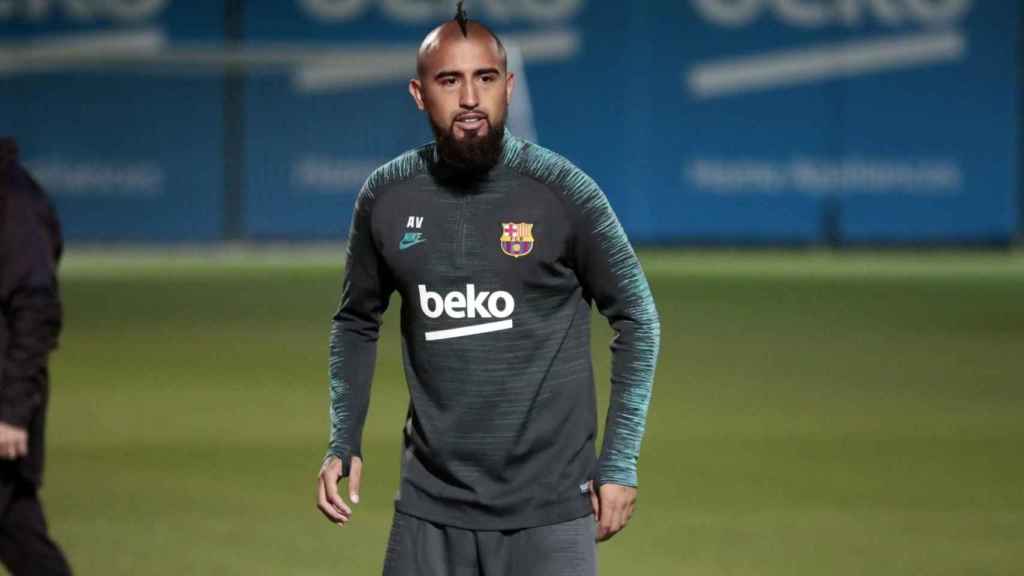 Arturo Vidal entrenando con el Barça antes del Slavia de Praga / FC Barcelona