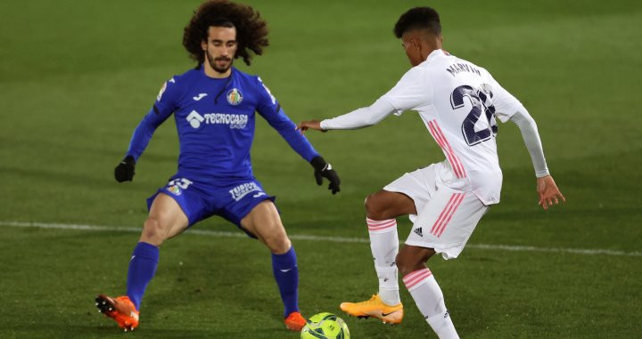 Marivin contra Cucurella en el Real Madrid-Getafe / EFE