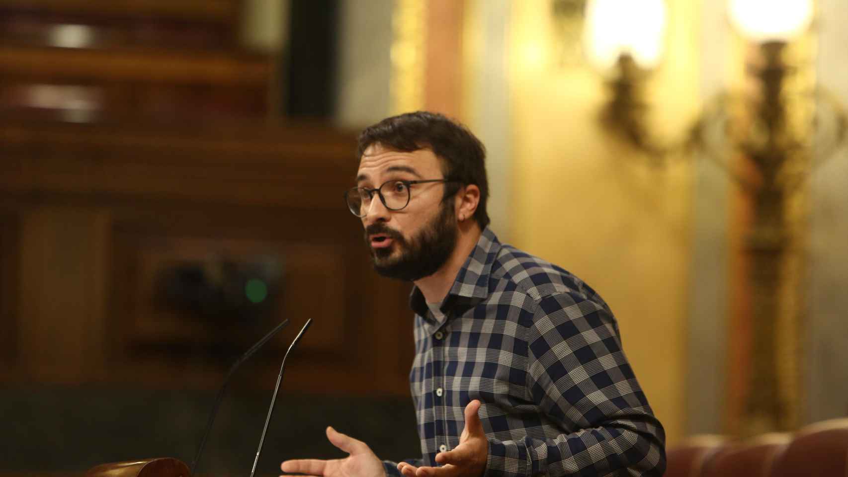 El diputado de la CUP Albert Botran interviene en el Congreso / EP