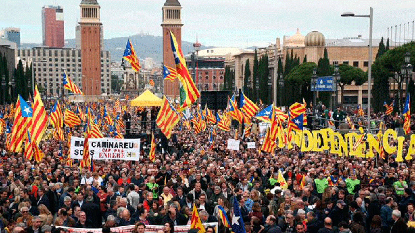 Manifestación en contra de la judicialización del proceso independentista en Barcelona / EFE