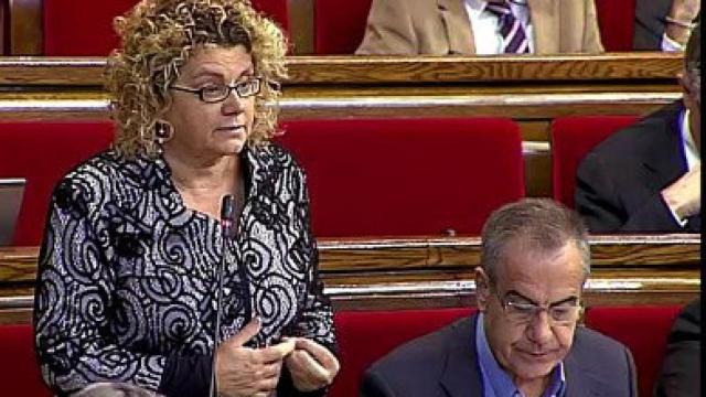 La diputada ex socialista Marina Geli, en un pleno del Parlamento autonómico.