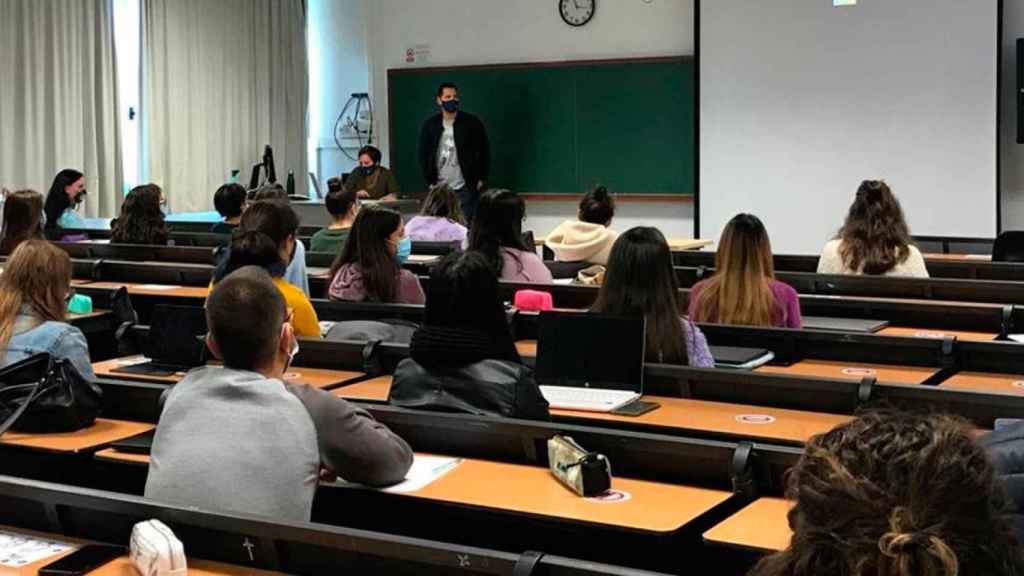 Estudiantes universitarios, como los de la UPC y UB a quienes la justicia riñe por vulneración de derechos