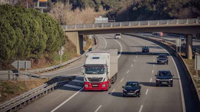 Vehículos circulan por una autovía catalana / SERVEI CATALÀ DE TRÀNSIT