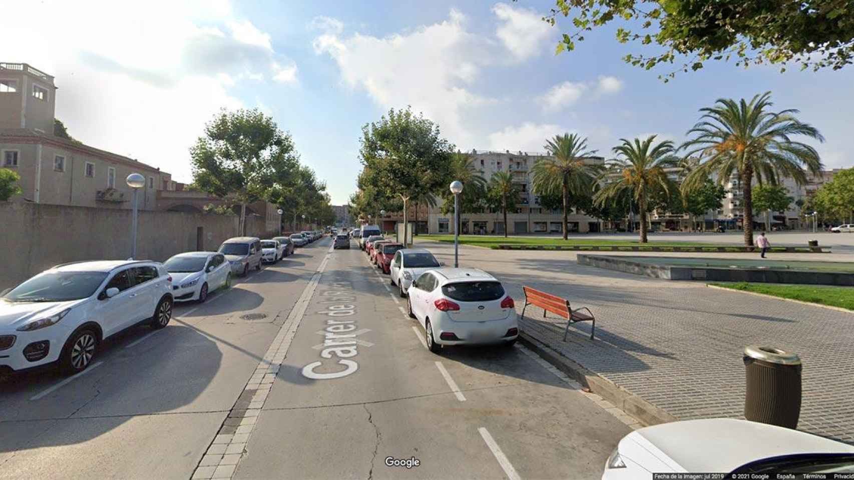 Calle La Riera de Vila-seca (Tarragona), donde ocurrieron los hechos por los que se ha condenado a un hombre por abuso sexual / GOOGLE MAPS