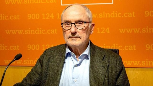 El Síndic de Greuges, Rafael Ribó, en la sede de la institución / EUROPA PRESS