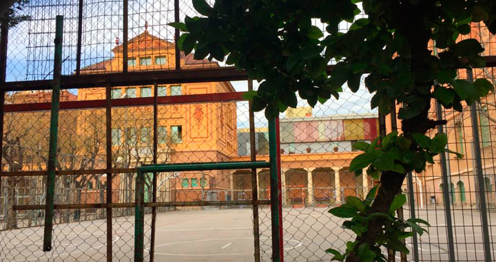 Vista del patio exterior del Instituto Pau Claris en Barcelona / CG