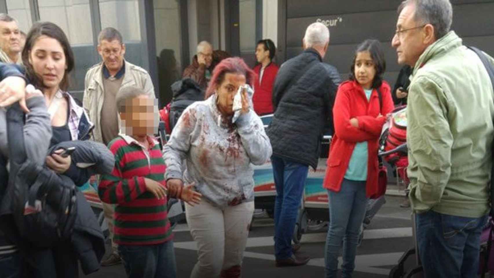 La cadena de explosiones en Bruselas (Bélgica) ha golpeado al aeropuerto de Zaventem y al metro de Maelbeek.