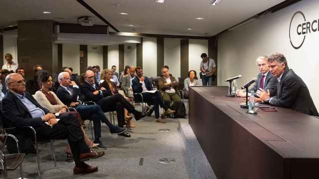 Jaume Guardiola se dirige a los socios del Círculo de Economía tras proclamarse vencedor de las elecciones a la presidencia del lobi empresarial catalán / EFE