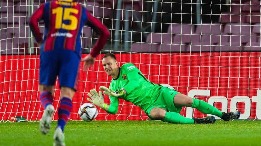 Ter Stegen, tras parar el penalti contra el Sevilla | FCB