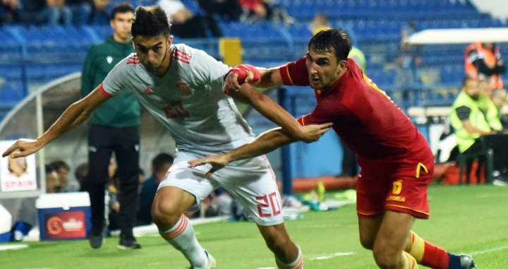 Ferran Torres en acción contra Montenegro sub 21 / EFE