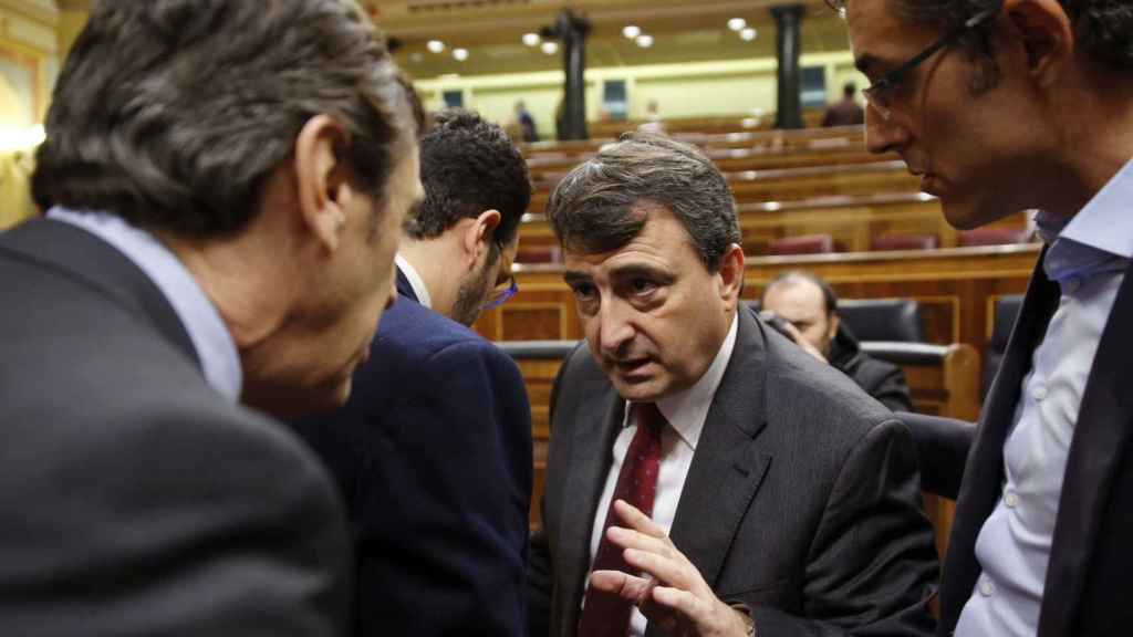 Aitor Esteban, portavoz del PNV en el Congreso: La épica de la DUI pone demasiadas cosas en juego / EFE