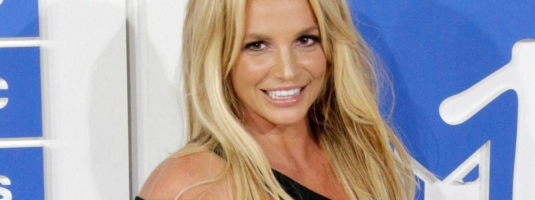 El día de los famosos: el desnudo de Britney y el reencuentro de Shawn  Mendes y Camila Cabello