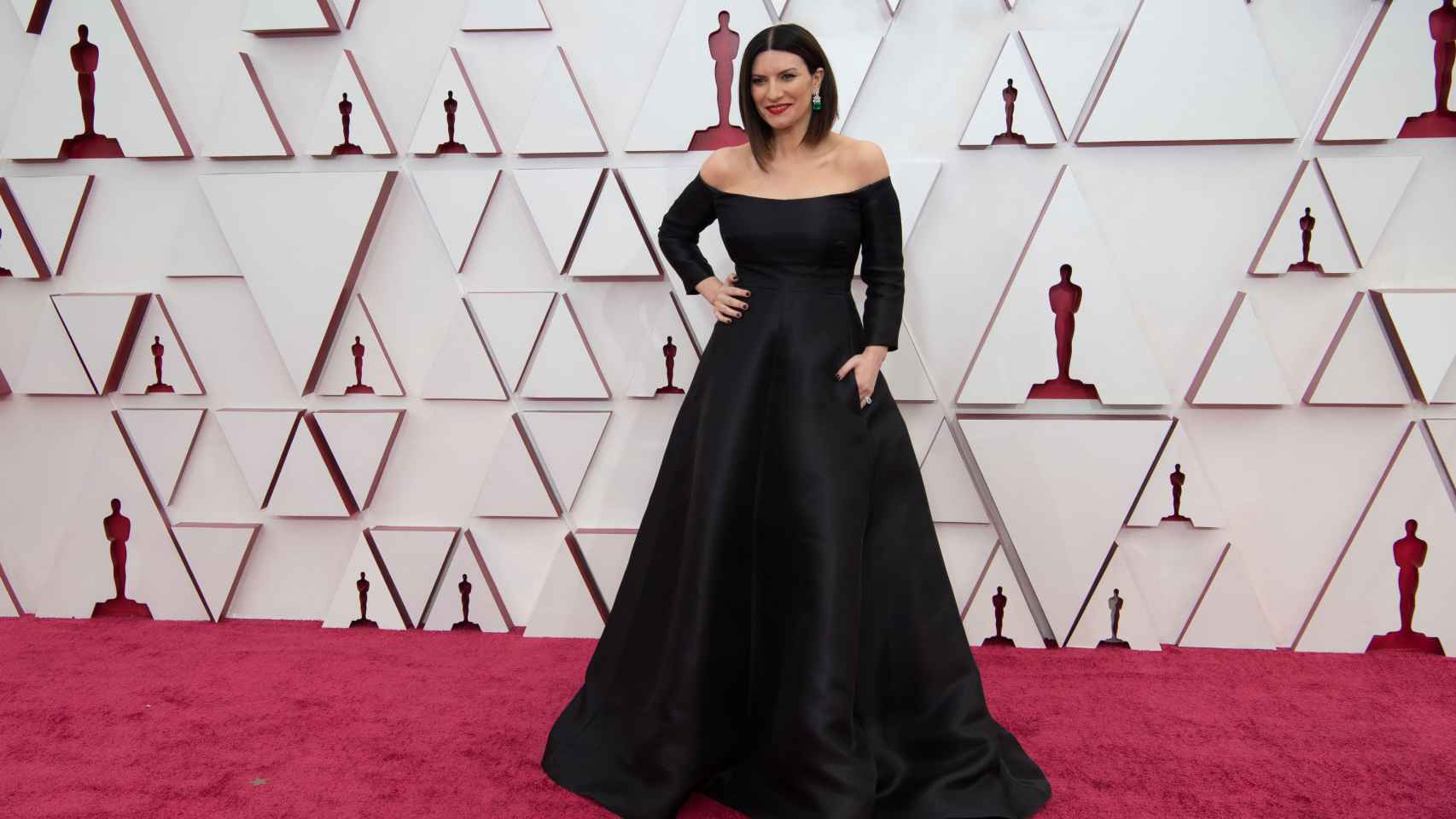 Laura Pausini en la alfombra roja de los Oscar / EP