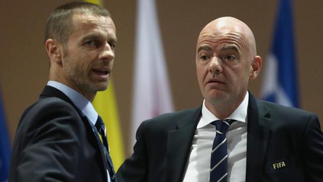 Ceferin e Infantino, presidentes de la UEFA y la FIFA, en una imagen de archivo