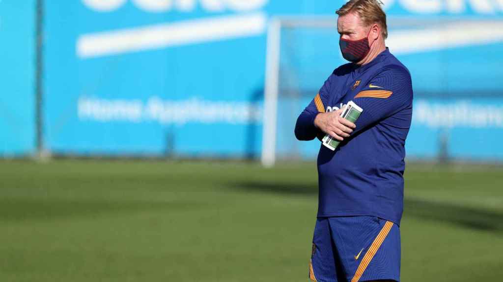 Koeman en el entrenamiento del Barça / FCB