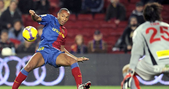 Henry, ante el Mallorca | EFE