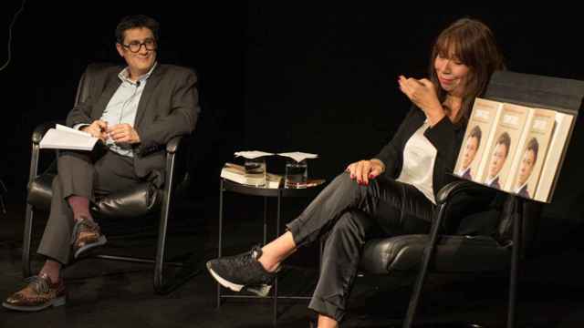 María Jimena Duzán y Manel Manchón en la presentación del libro 'Santos' / LENA PRIETO