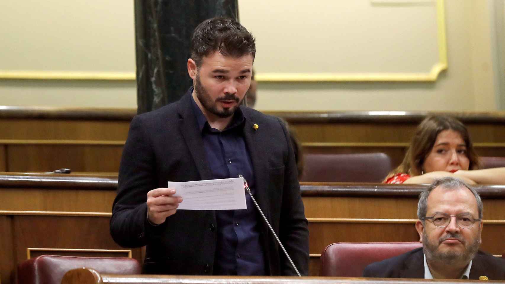 Gabriel Rufián, durante su intervención de hoy en el Congreso; el portavoz de ERC se siente molesto con Iglesias / EFE